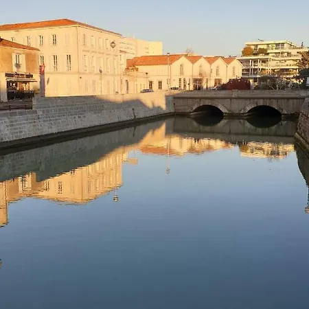 Centre De La Rochelle Apartment *